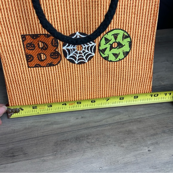 Halloween-themed burlap bag,  "BOO" Bag, Orange, Black‎ - Picture 8 of 10